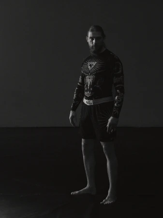 MANTO long sleeve rashguard AMOR FATI