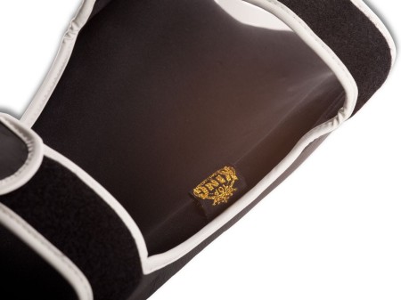 Top King Ochraniacze piszczeli i stopy TKSGP (GL) "PRO" - black/white piping