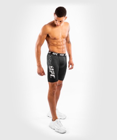 Spodenki Vale Tudo - Venum UFC 7.jpg
