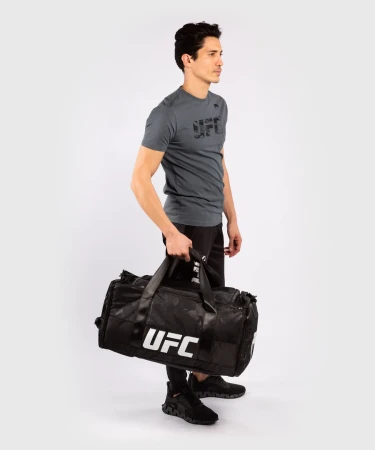 Torba sportowa - UFC Venum Authentic Fight Week10.webp