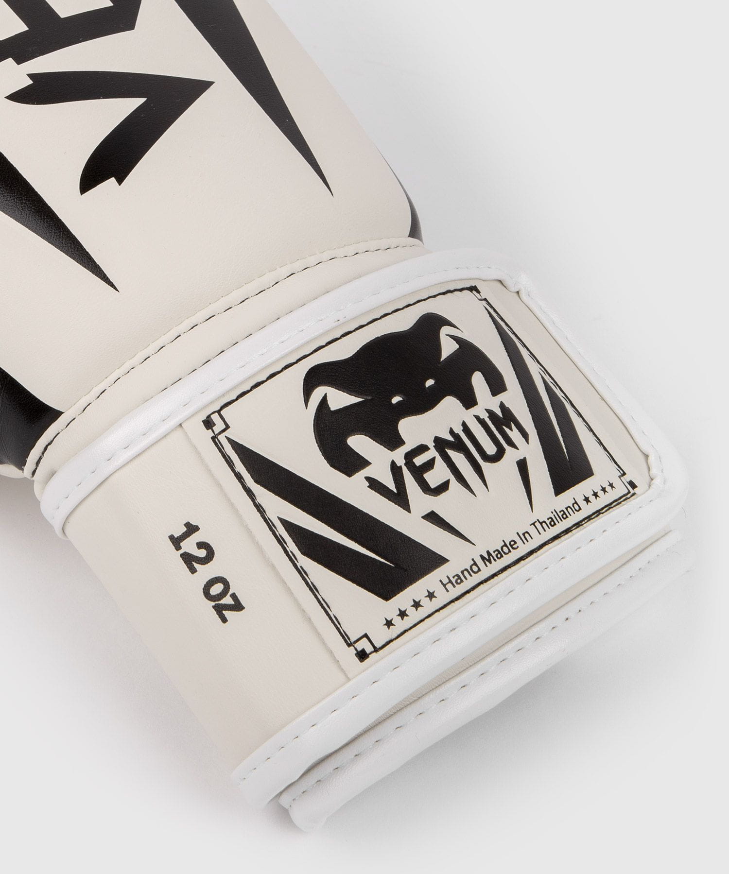 rekawice bokserskie elite venum white black 2.jpg